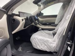 IM Motors Zhiji LS7 90kWh Max Elite rear-wheel drive version - фото 17