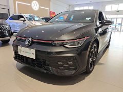 Volkswagen Golf GTI 380TSI DSG GTI - фото 1