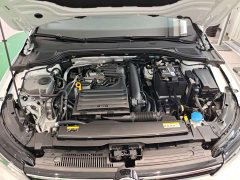 Volkswagen Golf 2023 280TSI DSG R-Line - фото 6