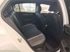 Volkswagen Golf 2023 280TSI DSG R-Line - фото 9