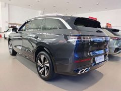 Nissan Tavendor 380TSI 4Motion R-Line Touring Edition - фото 5
