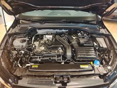 Volkswagen Golf 300TSI R-Line - фото 6