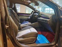 Volkswagen Golf 300TSI R-Line - фото 8