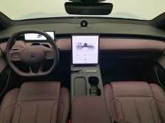 NIO ET5T 75kWh Touring - фото 5