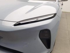 NIO ET5T 75kWh Touring - фото 7
