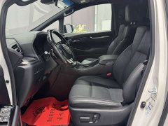 Lexus LM 2020 300h four-seat Royal Edition - фото 10