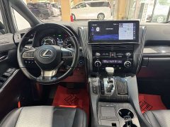 Lexus LM 2020 300h four-seat Royal Edition - фото 14