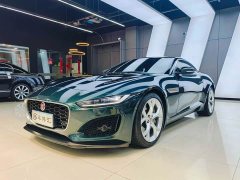 Jaguar F-TYPE P300 rear-wheel drive hardtop version - фото 1