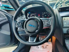 Jaguar F-TYPE P300 rear-wheel drive hardtop version - фото 11