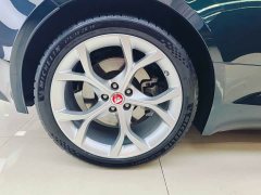 Jaguar F-TYPE P300 rear-wheel drive hardtop version - фото 18