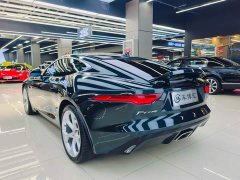 Jaguar F-TYPE P300 rear-wheel drive hardtop version - фото 5