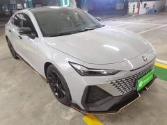 Changan UNI-V 2022 2.0T Speed Edition - фото 4