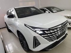 Changan UNI-Z 2025 1.5T luxury - фото 4