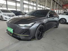 Changan UNI-V 2022 1.5T sports version - фото 1