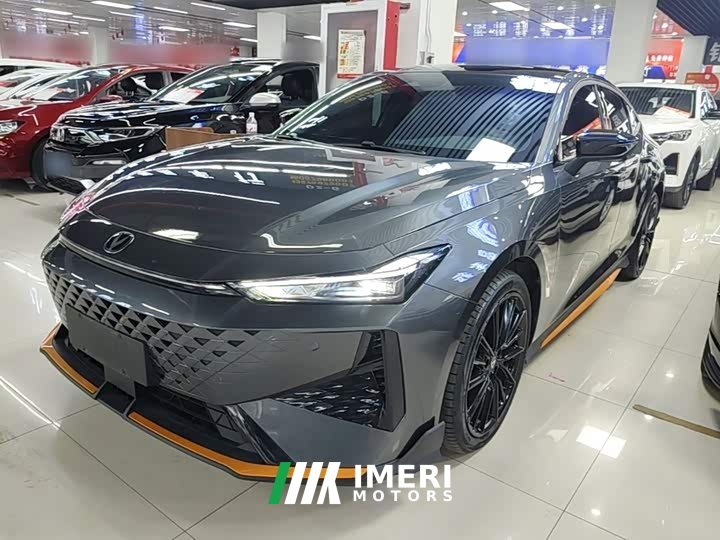 Changan UNI-V 2024 1.5T noble sports - автомобиль из Китая