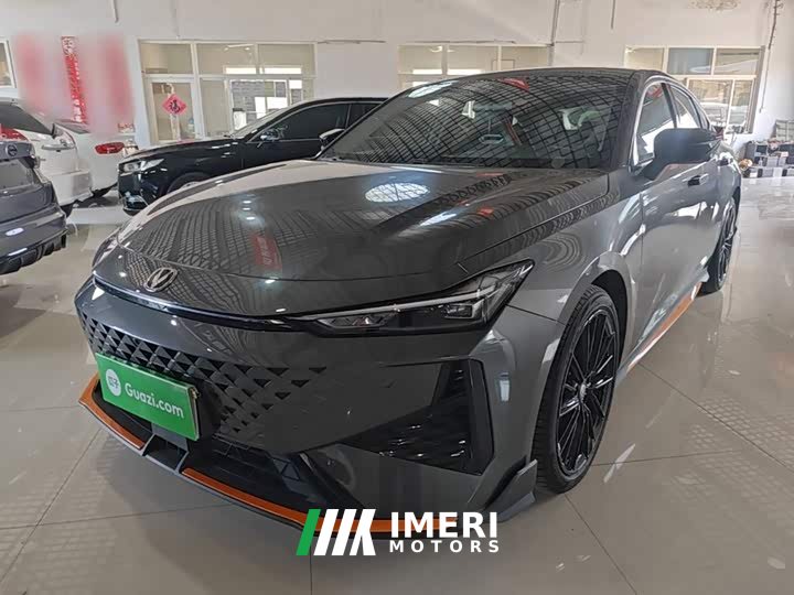 Changan UNI-V 1.5T noble sports - автомобиль из Китая