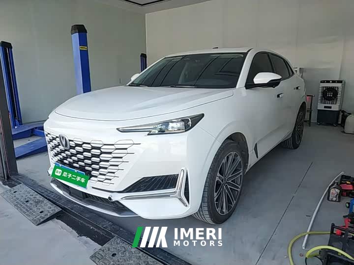 Changan UNI-K 2021 2.0T premium - автомобиль из Китая