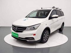 Baojun 730 1.5L manual fashion 7 seats - фото 2
