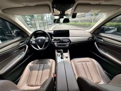 BMW 5 530Li Version Luxury - фото 6