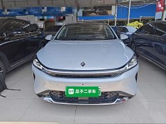 Baojun Xiangjing plug-in hybrid 140km luxury version - фото 3
