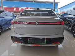 Baojun Xiangjing plug-in hybrid 140km luxury version - фото 6