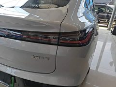 Baojun Xiangjing plug-in hybrid 140km luxury version - фото 8