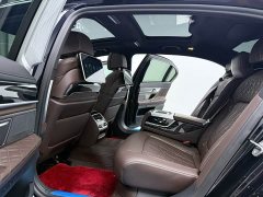 BMW 7 740Li Version M - фото 6