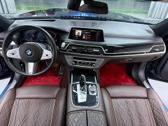 BMW 7 740Li Version M - фото 7