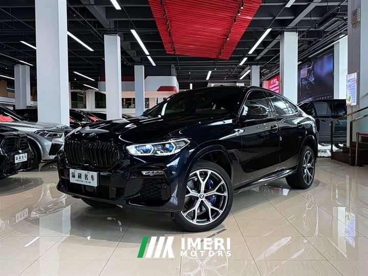 BMW X6 xDrive40i Deluxe Version M - автомобиль из Китая