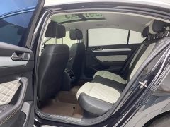 Volkswagen Magotan 2023 2 Million Edition 330TSI DSG Luxury - фото 19