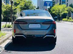 BMW 5 525Li M - фото 5