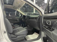 Outlander 2020 2.4L four-wheel drive exclusive version, 5 seats - фото 17