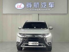 Outlander 2020 2.4L four-wheel drive exclusive version, 5 seats - фото 2