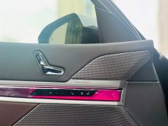 BMW 7 740Li Version M - фото 10