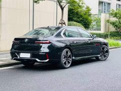 BMW 7 740Li Version M - фото 3