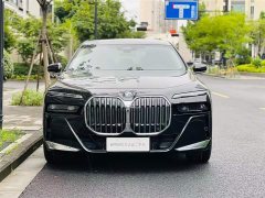 BMW 7 740Li Version M - фото 4