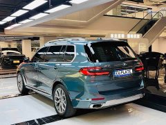 BMW X7 2023 xDrive40i Leading Luxury Package - фото 3