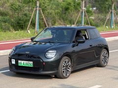 BMW MINI Cooper Electric 456km Cooper E Classic - фото 1