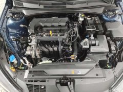 Hyundai Elantra 2022 1.5L CVT LUX Premium Edition - фото 15