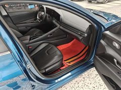 Hyundai Elantra 2022 1.5L CVT LUX Premium Edition - фото 9