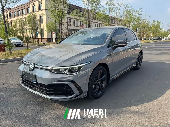 Volkswagen Golf 2021 280TSI DSG R-Line - автомобиль из Китая