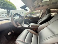 Tesla Model Y Long Range Edition - фото 10
