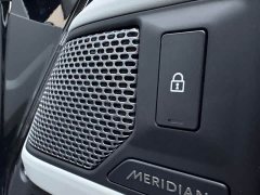Land Rover 90 2.0T P300 X-DYNAMIC HSE - фото 9
