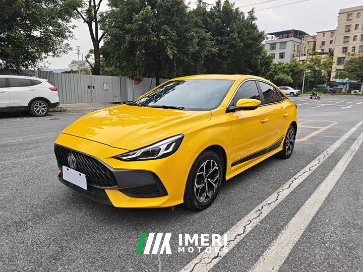 SAIC MG5 180DVVT CVT Deluxe Edition - автомобиль из Китая