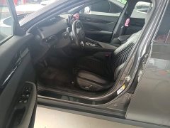 Changan UNI-V 2022 1.5T premium - фото 16