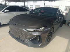 Changan UNI-V 2022 1.5T premium - фото 2