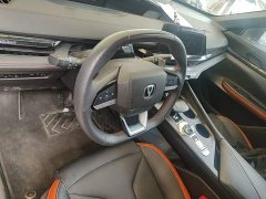 Changan UNI-V 1.5T premium - фото 11