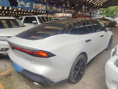 Changan UNI-V 1.5T premium - фото 7
