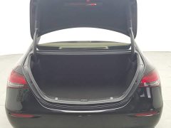 Mercedes-Benz E-Class facelift 2 E 260 L - фото 16