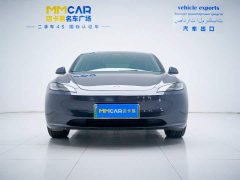Tesla Model 3 2023 rear-wheel drive version - фото 12
